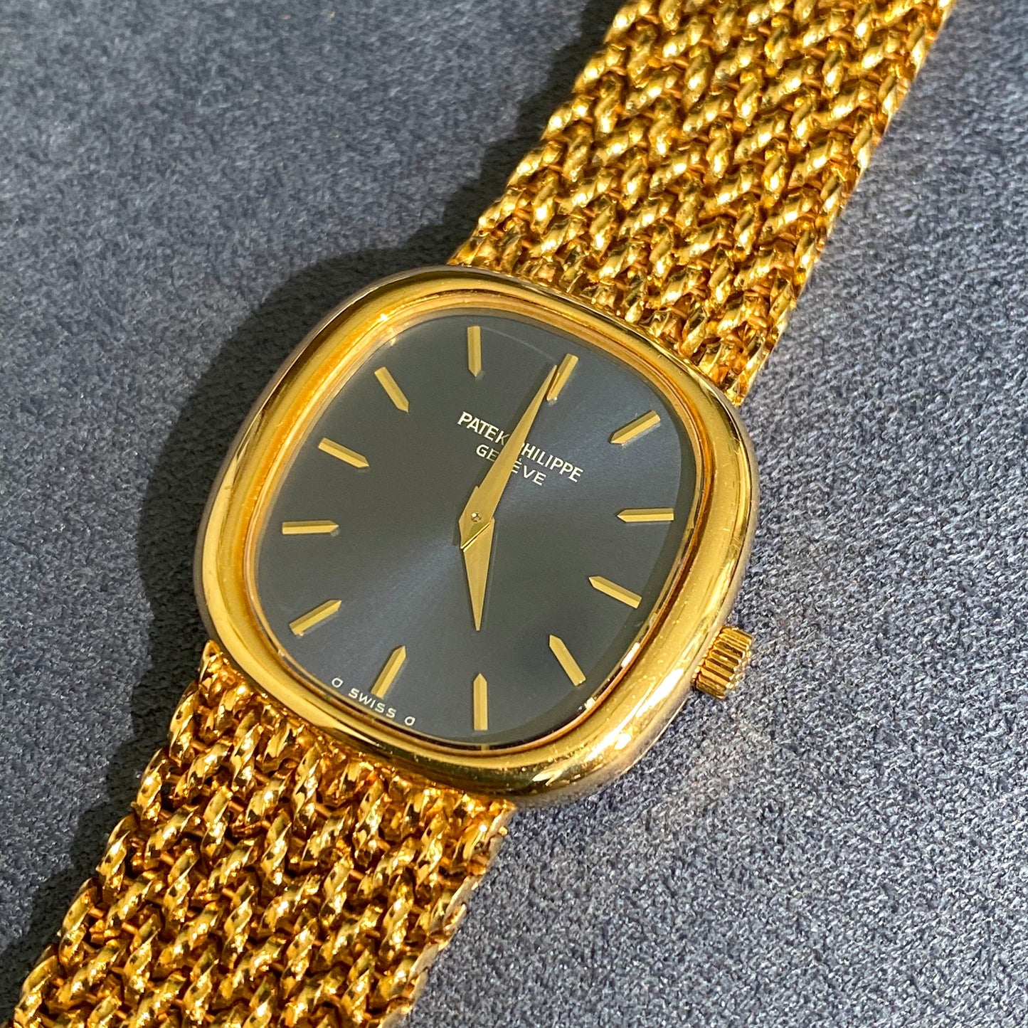 Patek Philippe Golden Ellipse 4223/4 Sigma Dial Manual Winding 18k YG - PM Vintage Watches - Patek Philippe