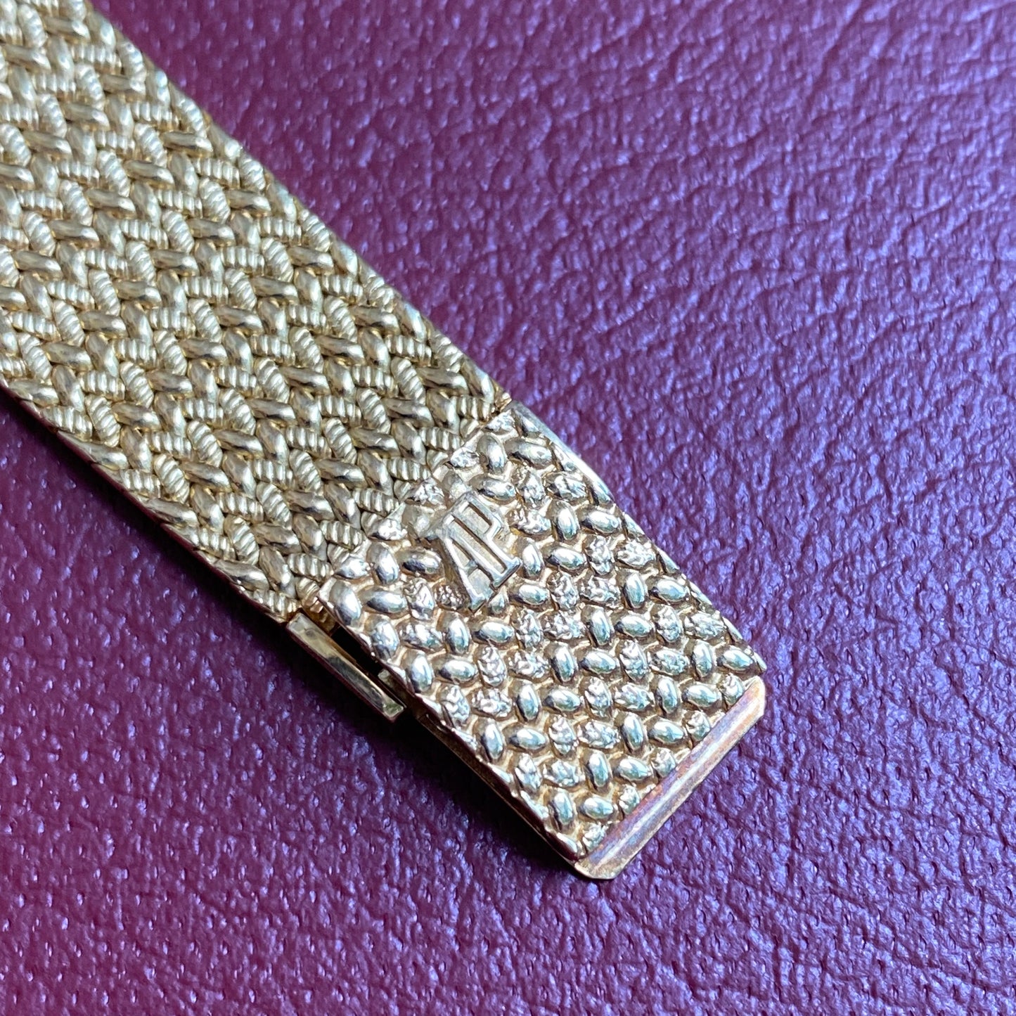Audemars Piguet Octagonal 18K YG Vintage Watch - PM Vintage Watches - Audemars Piguet
