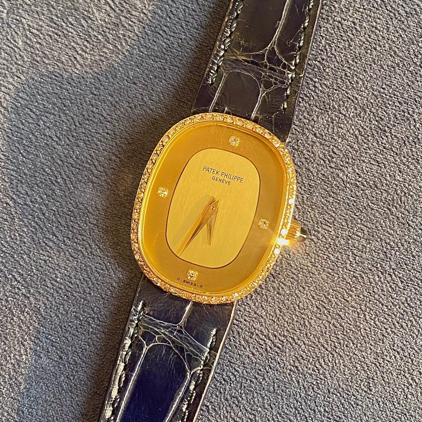 Patek Philippe Golden Ellipse 4382 Champagne Dial 18K Yellow Gold - PM VINTAGE WATCHES - Patek Philippe