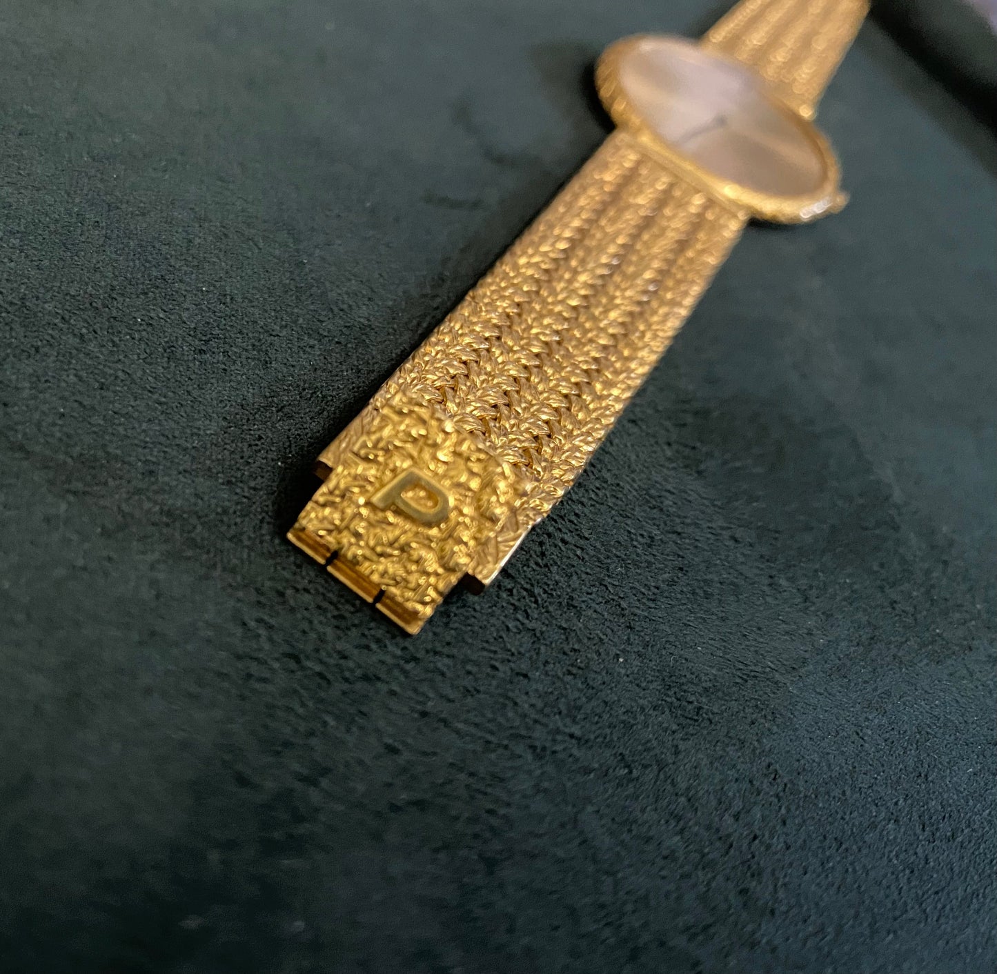 Piaget Vintage Gold Watch Unisex - PM Vintage Watches - Piaget