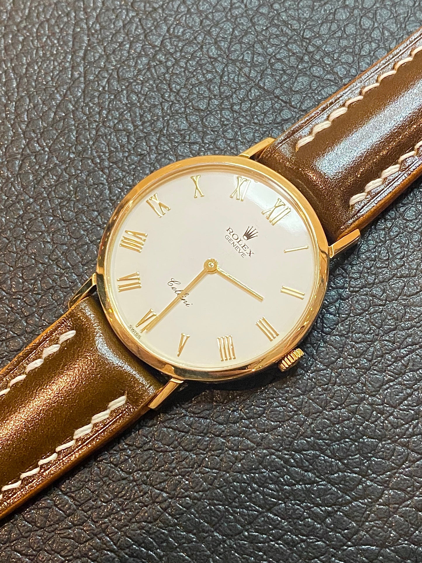 Rolex Cellini 4112 18K YG Manual Winding - PM Vintage Watches - Rolex