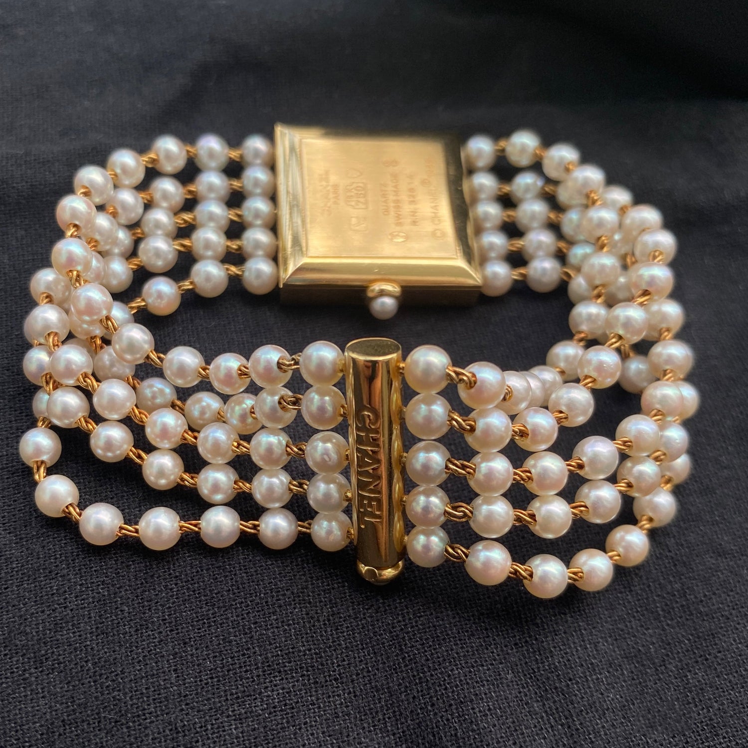 Chanel Mademoiselle 1989 Pearl Watch - PM VINTAGE WATCHES - Chanel