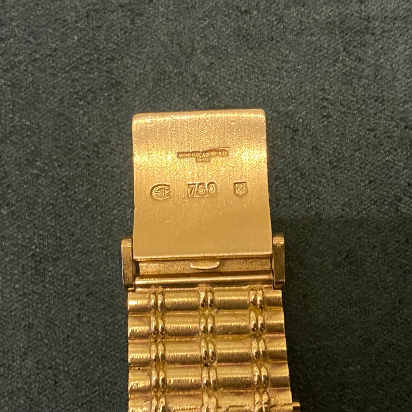 Audemars Piguet Bamboo Paved Diamond QZ Watch - PM Vintage Watches -