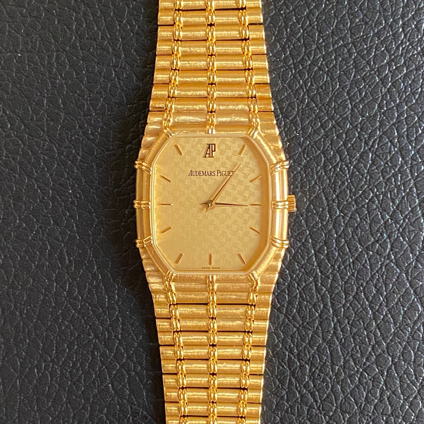Audemars Piguet Bamboo Vintage Men's Watch 18K Gold Manual Winding - PM Vintage Watches - Audemars Piguet