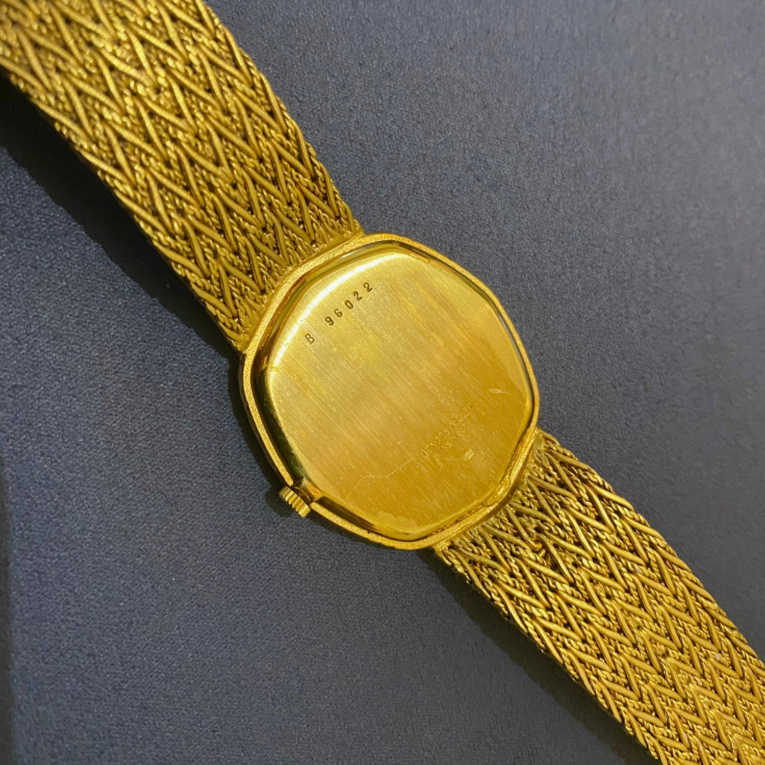 Audemars Piguet Vintage 18k Yellow Gold Watch Unisex - PM VINTAGE WATCHES - Audemars Piguet