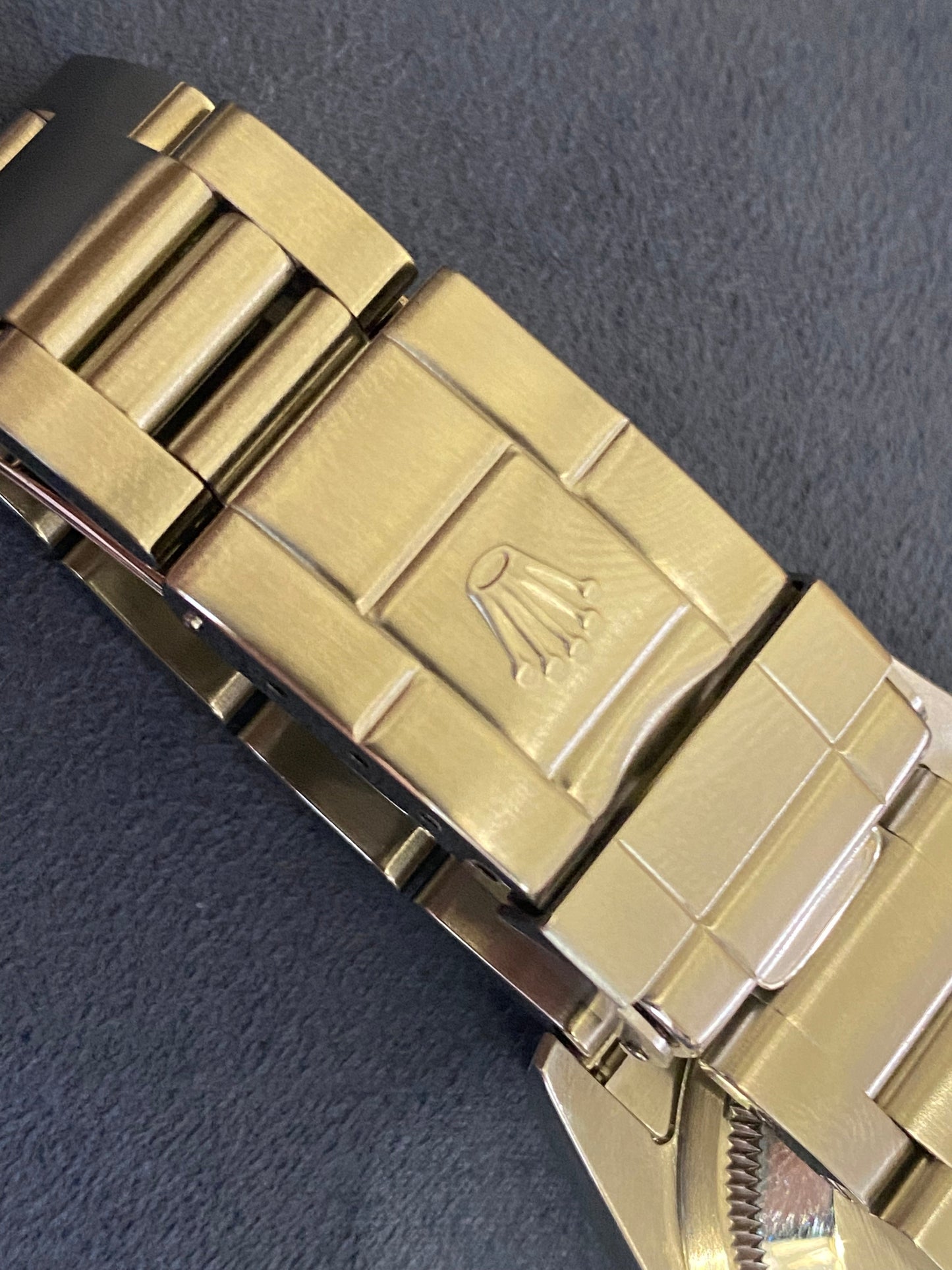 Rolex Explorer 114270 Men's Watch 36mm Automatic - PM Vintage Watches - Rolex